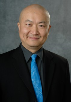 廖伟，生物系统与农业工程系教授